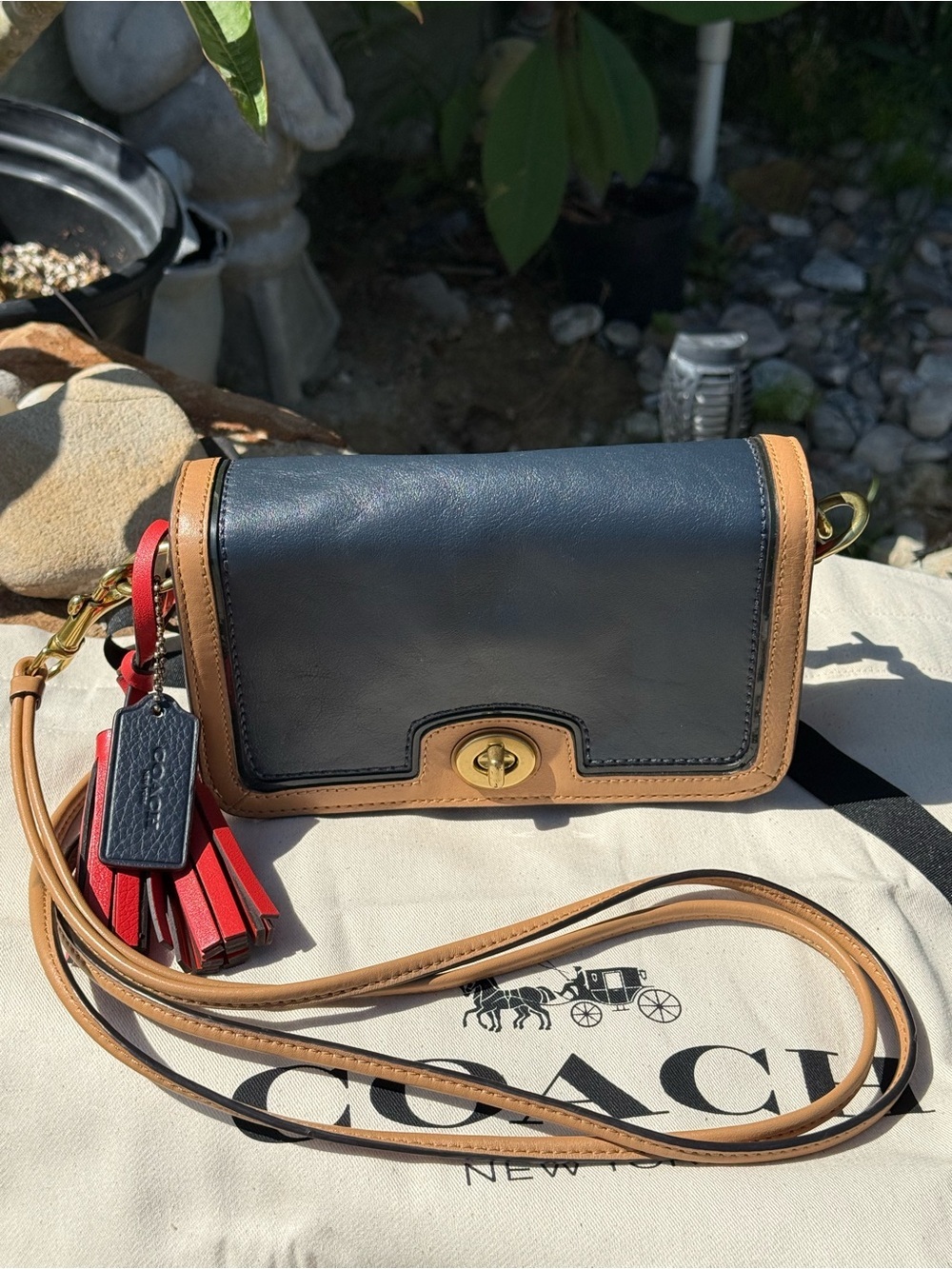 Rare Complete‎ Coach Legacy Crossbody Bag with original double HangTag & Dustbag